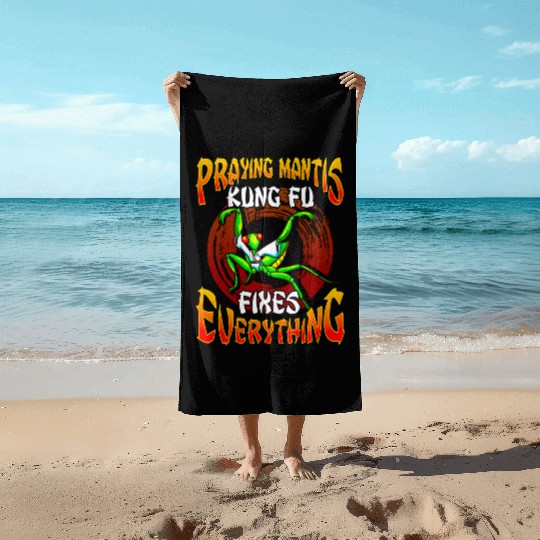Praying Mantis Kung Fu Beach Towels