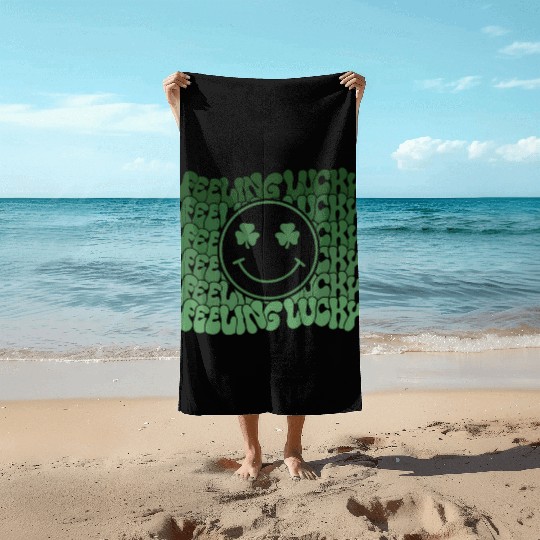 Feeling Lucky Saint Paddys Irish Smiling Icon Sham Beach Towels