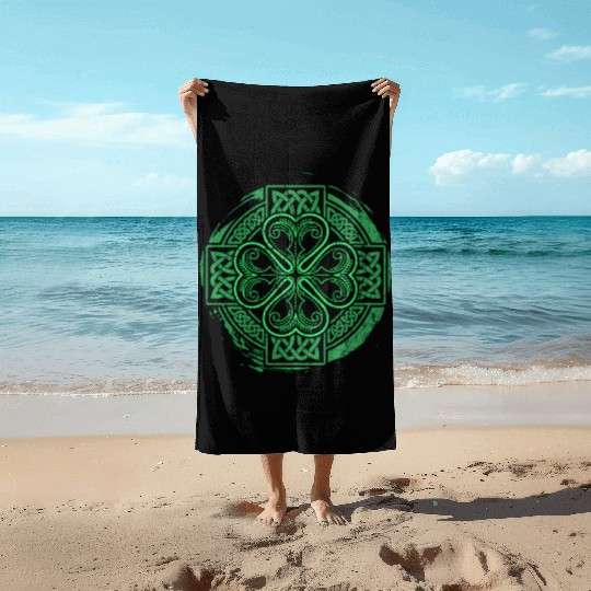 Celtic Knot Irish Shamrock Three Leaf Clover St Beach Towels