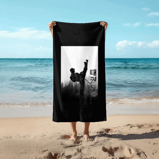 TAEKWONDO KOREAN HIGH KICK ON MOUNTAIN POSTER Beach Towels