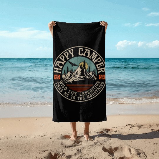 HAPPY CAMPER VINTAGE MOUNTAINS Beach Towels