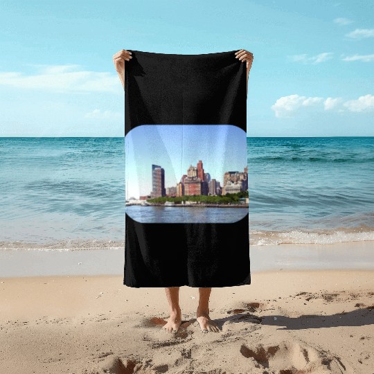 Manhattan NY - Manhattan Skyline on a Clear Day Beach Towels
