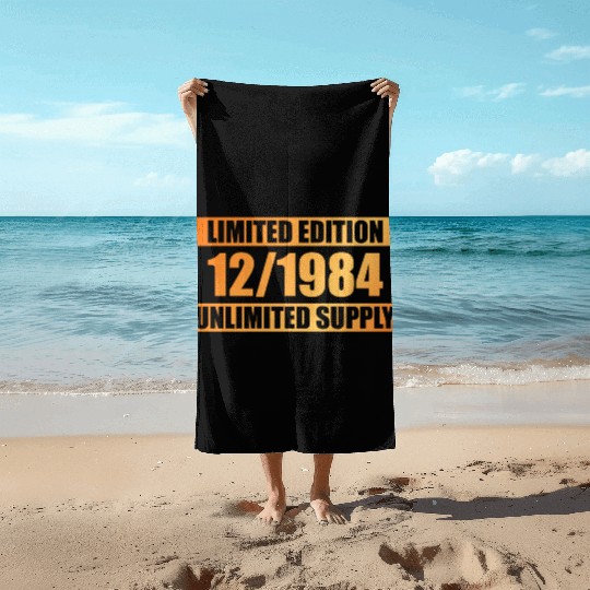 40th birthday Limited Edition - ꝏ Supply 12/1984 Beach Towels
