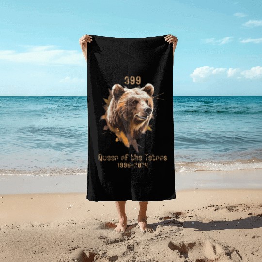 399 Queen of the Tetons National Park 1996 2024 Beach Towels