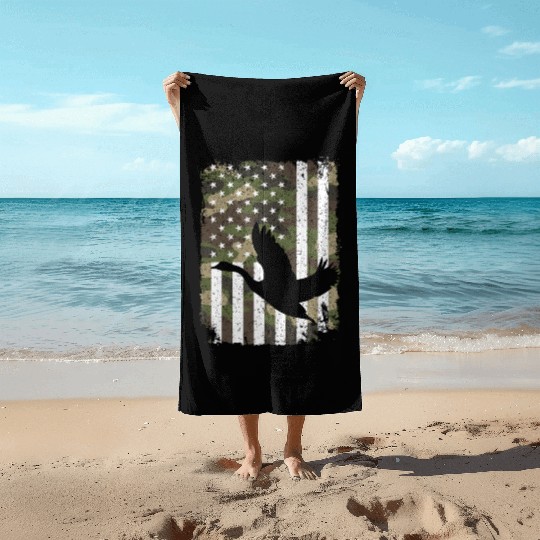 Goose Hunting Camo US Flag For Hunter Camouflage Beach Towels