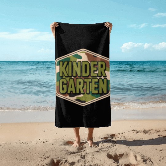 Retro Old Camo Back To School Kindergarten Boys Beach Towels
