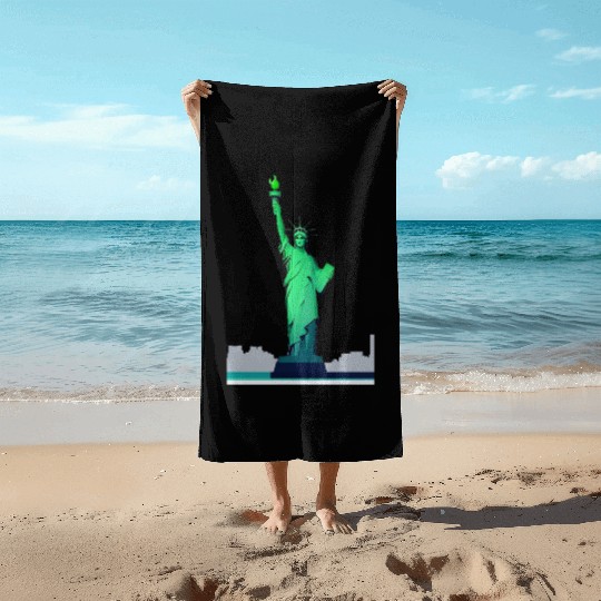 Modern Minimal Statue of Liberty – New York Icon Beach Towels