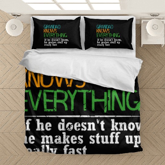 GRANDAD KNOWS EVERYTHING - GIFT FOR GRANDAD - FUNN Bedding Sets