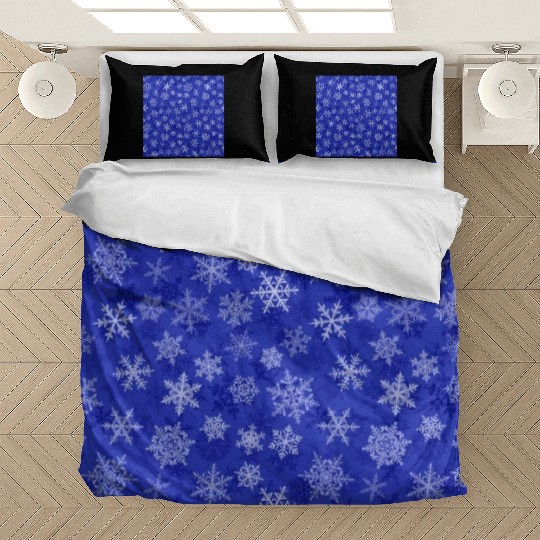 Pretty Navy Blue Snowflakes Pattern Bedding Sets