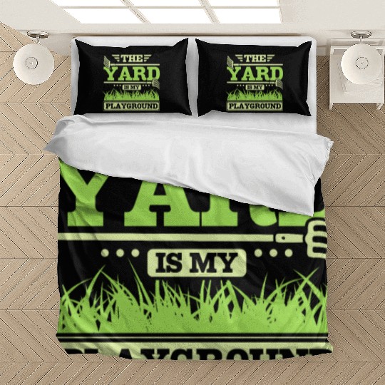 THe yard is my playground Bedding Sets