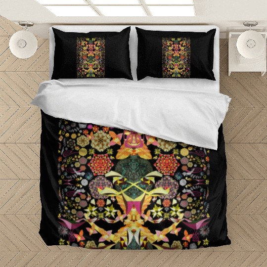 BLACK LIGHT JUNGLE OF JOY 7 Fitted V Neck Bedding Sets