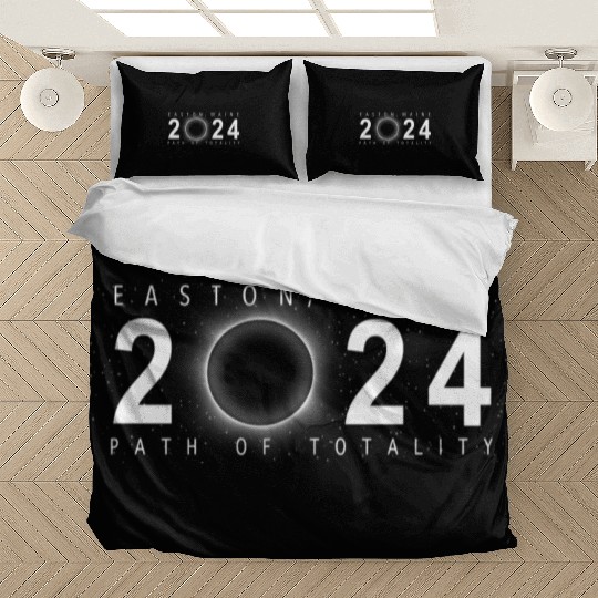 Solar Eclipse Easton Maine April 8 2024 Bedding Sets