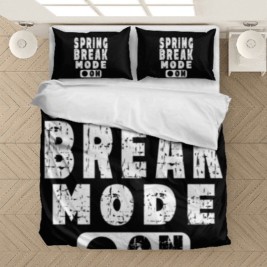 Spring Break Mode On Vintage Bedding Sets