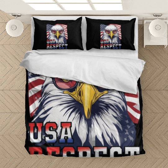 gift idea bald eagle american flag Bedding Sets