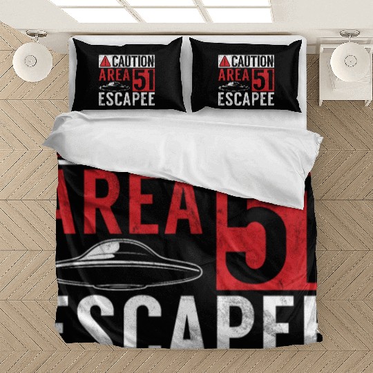 Caution Area 51 Escapee Alien Aliens Ufo Gifts Bedding Sets