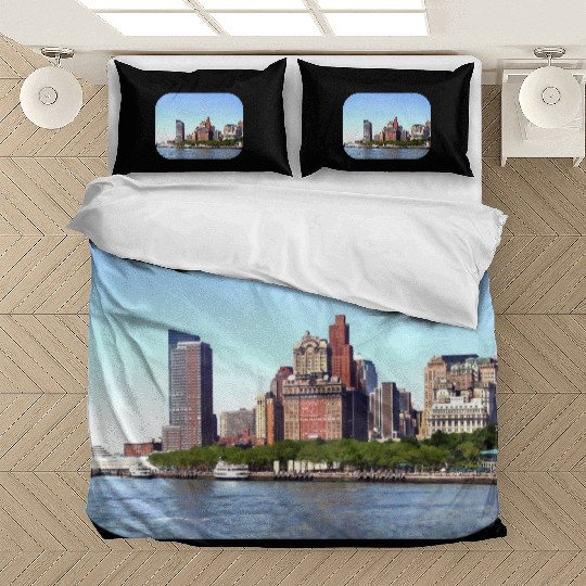 Manhattan NY - Manhattan Skyline on a Clear Day Bedding Sets