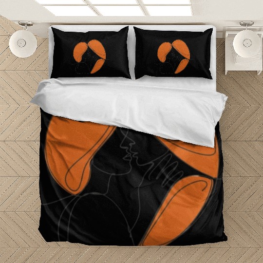 Elegant Lesbian Couple Kissing Line Drawing Bedding Sets