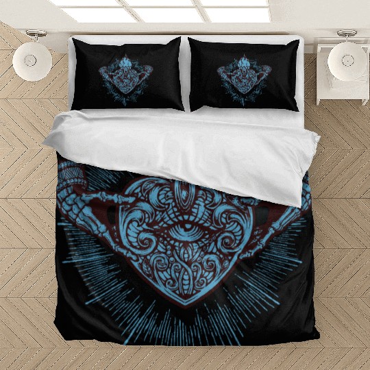 Sacred Heart Claddagh Symbol - Lowbrow Bedding Sets