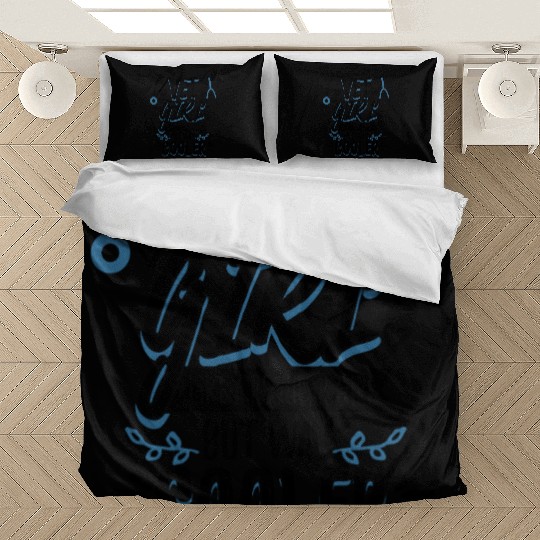 Cool Vet Girl Gift For Veterinary Technicians Bedding Sets