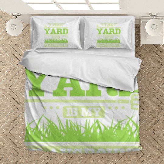 THe yard is my playground Bedding Sets