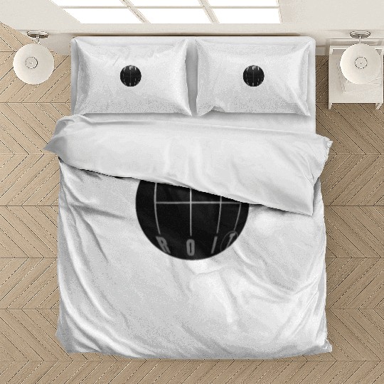 DETROIT IF IT DOESNT HAVE A CLUTCH ITS A FAMILY CA Bedding Sets