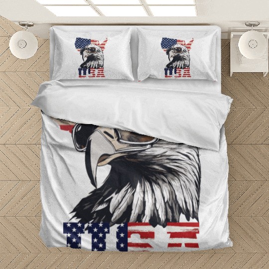 gift idea bald eagle american flag Bedding Sets