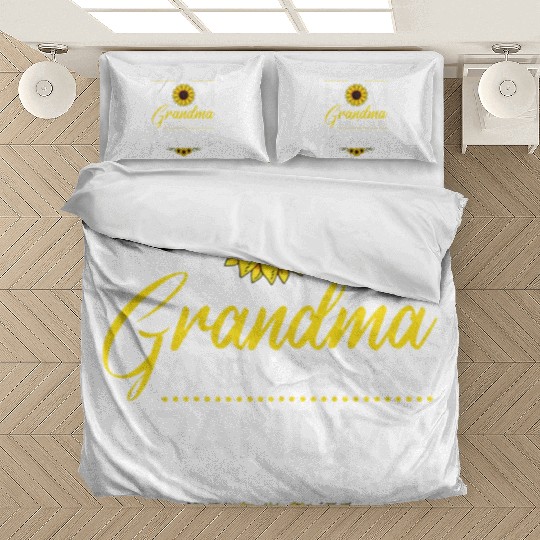 I'm A Mom Grandma And A Great Nothing Scares Me Bedding Sets