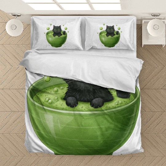 Black Cat in Green Tea Bubble Bath Bedding Sets