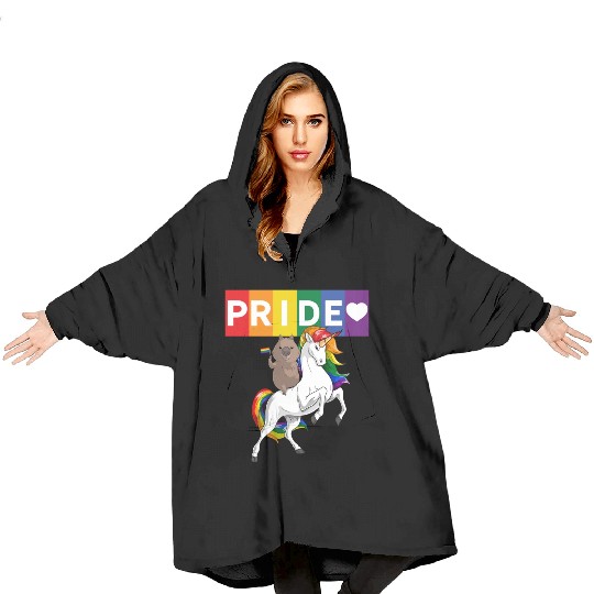 LGBT Gay Pride Wombat Riding Rainbow Unicorn Blanket Hoodies