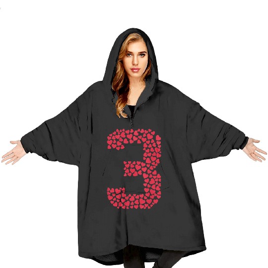 Number 3 Hearts Shaped 3rd Birthday Valentine Day Blanket Hoodies