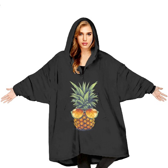 An adorable pineapple, wearing sunglasses Blanket Hoodies