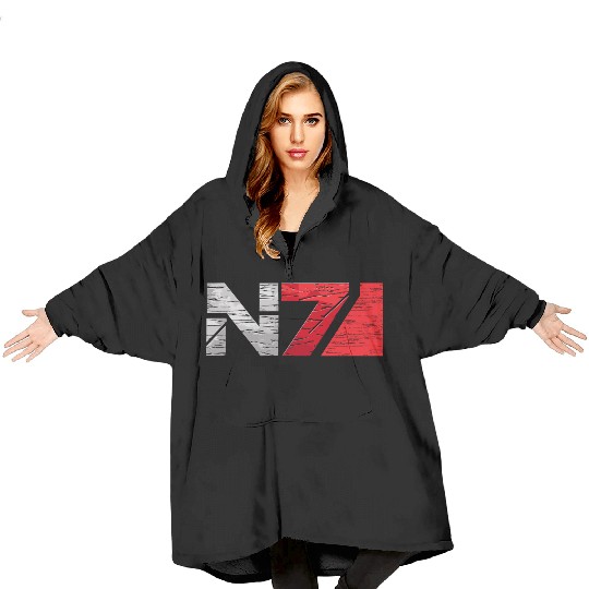 Mass Effect N7 Essential Blanket Hoodies