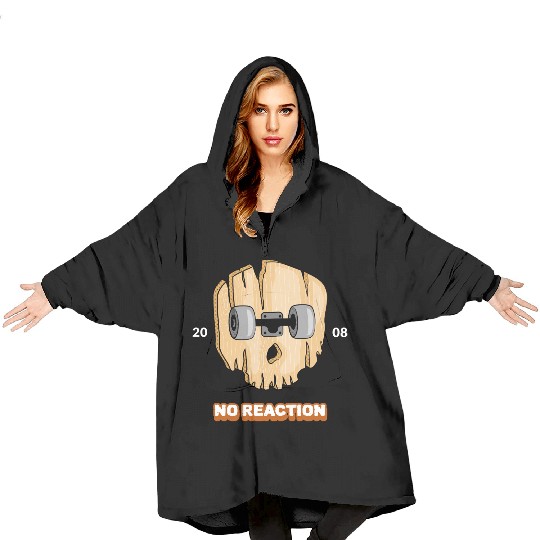 NO REACTION Skateboarder Blanket Hoodies