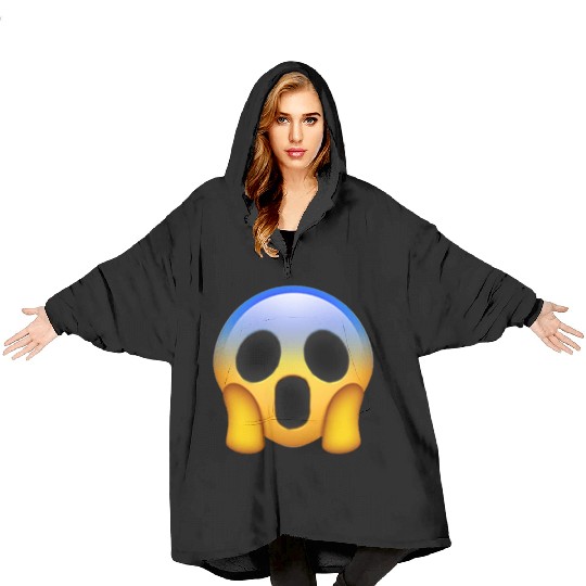 Expressive Scream Emmoticon Blanket Hoodies
