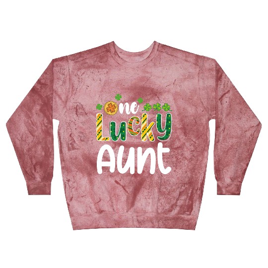 One Lucky Aunt Matching Family St Patrick's Day Blast Sweatshirts