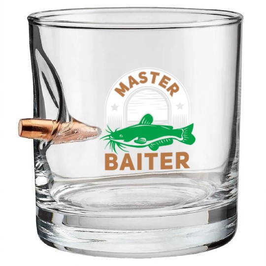 Master Baiter - Wels Catfish Hunter Bullet Whiskey Glasses