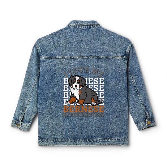 Bernese Mountain Dog. Best mom of Bernese Mountain Classic Women's Denim Jackets