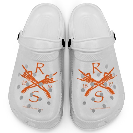 1819 Crossbones Clogs