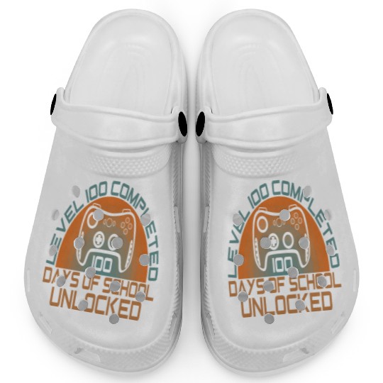 Level 100 completed 100 days of school unlocked Clogs
