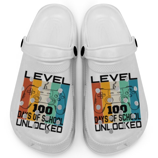 Level 100 completed 100 days of school unlocked Clogs