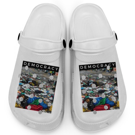 Forgotten Voices: The Democracy of the Streets Clogs