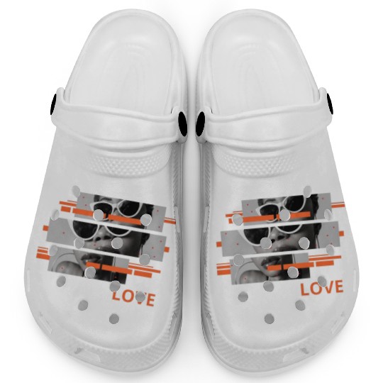 Love black ach Clogs