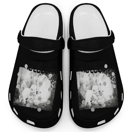 MOM THE LEGEND Clogs