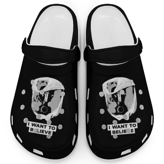 I Want To Believe 001 B-W Skull Clogs