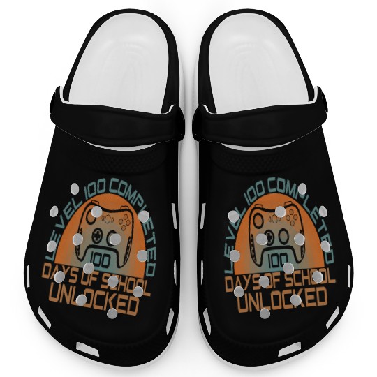Level 100 completed 100 days of school unlocked Clogs