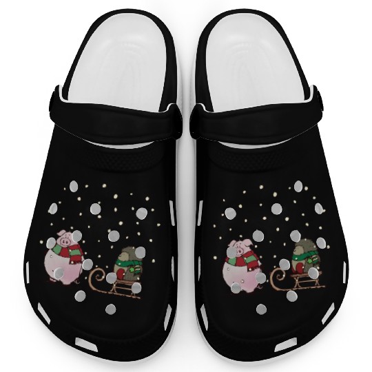 Winter fun with pig and hedgehog Clogs