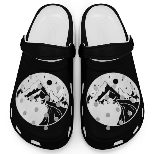 Wolf on the Mountain Clogs