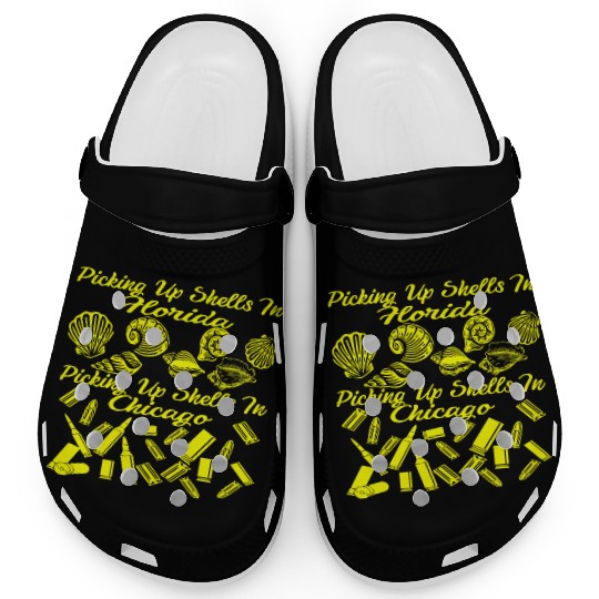 Picking Up Shells In Florida Vs Chicago © Clogs