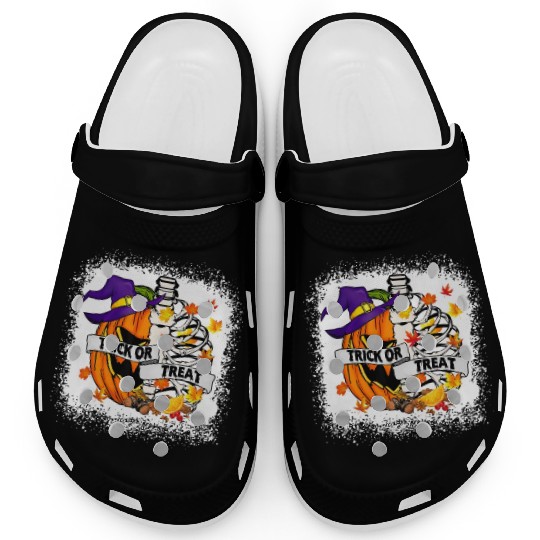 Retro Fall Leaves Trick Or Treat Halloween Pumpkin Clogs