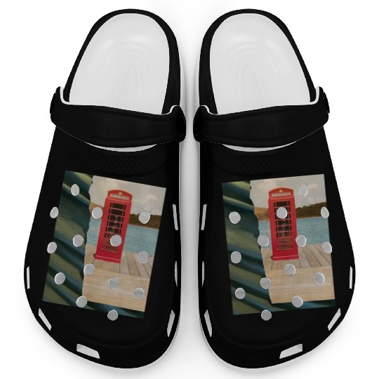 London phonebooth photographed by Yield on Green Clogs